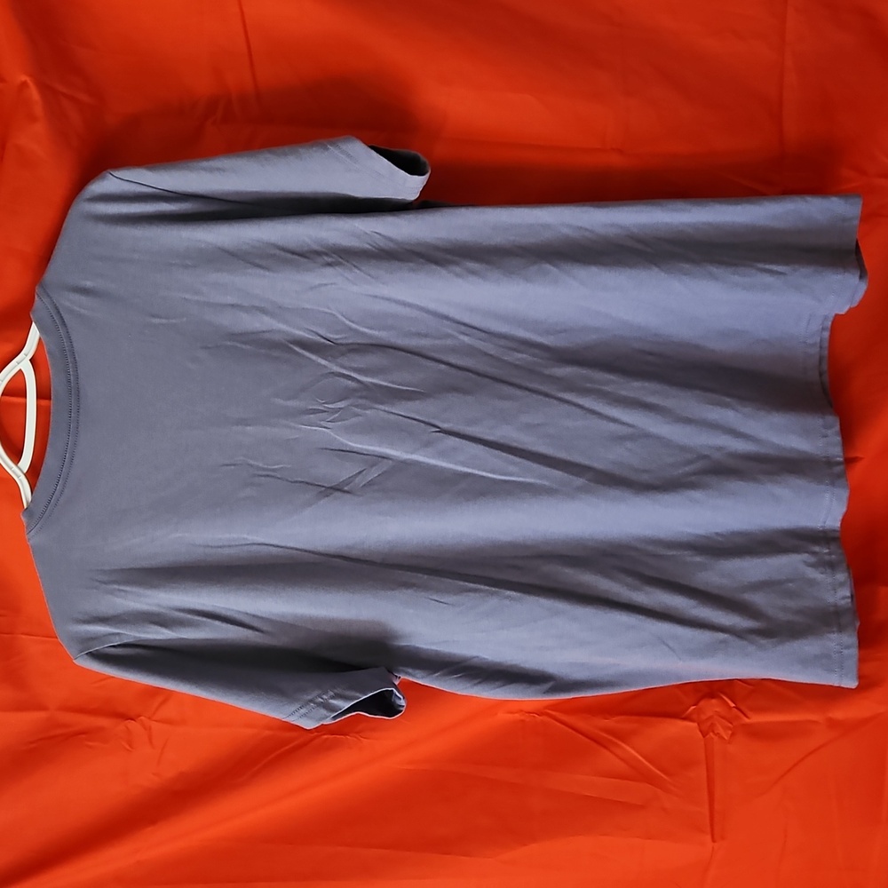 Fresh Clean Threads 2X Flint Purple/Dusty Lavender - Ethically Made V-Neck NWOT - Picture 2 of 7